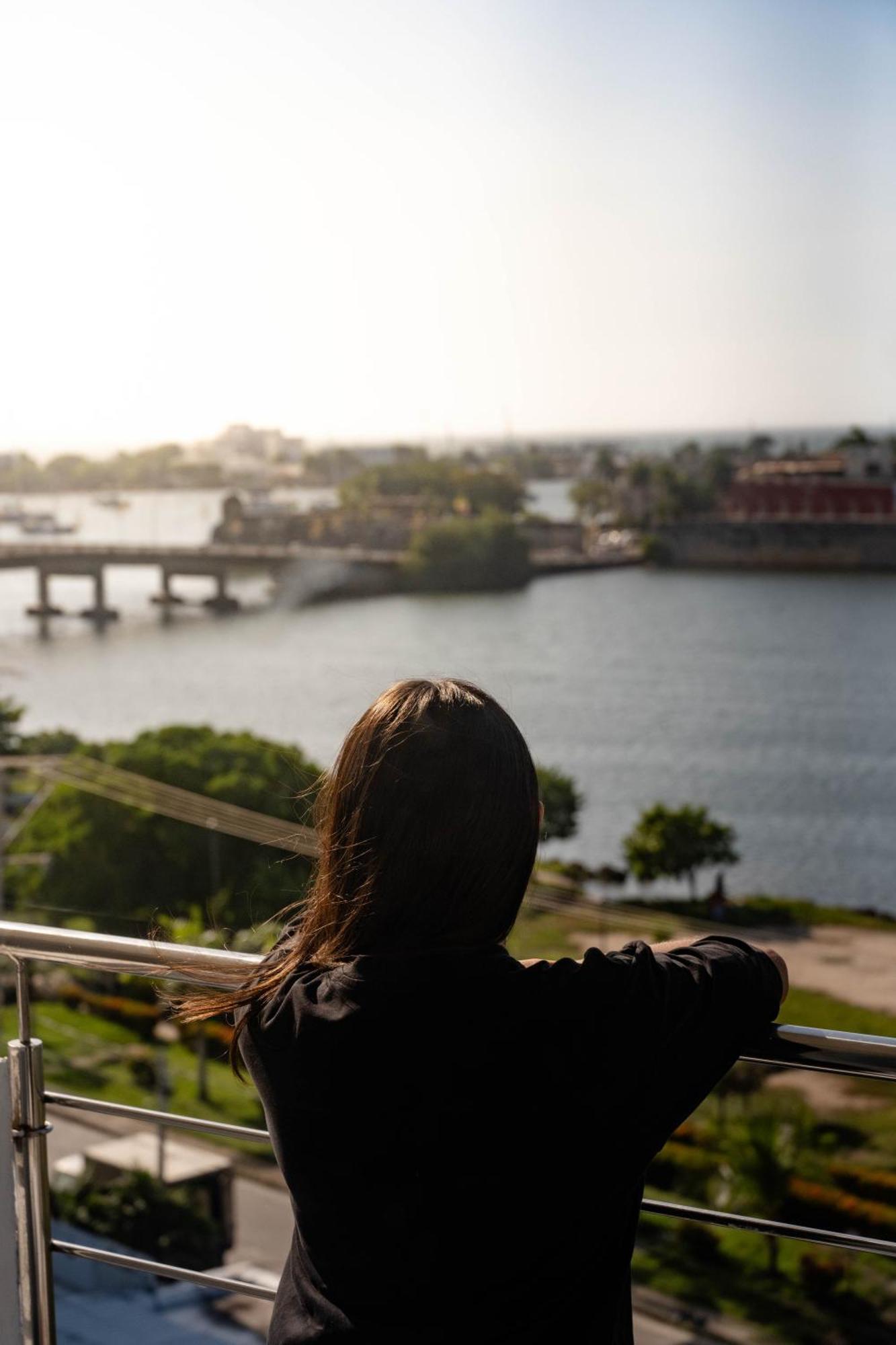 Suite Con Balcon Cerca Al Centro Cartagena Екстер'єр фото
