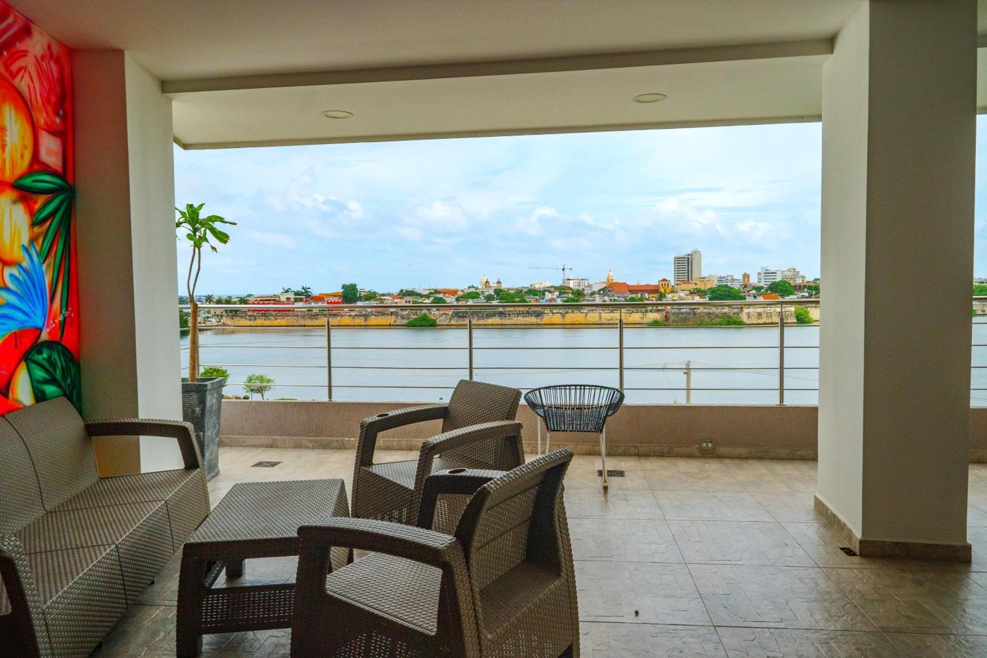 Suite Con Balcon Cerca Al Centro Cartagena Екстер'єр фото